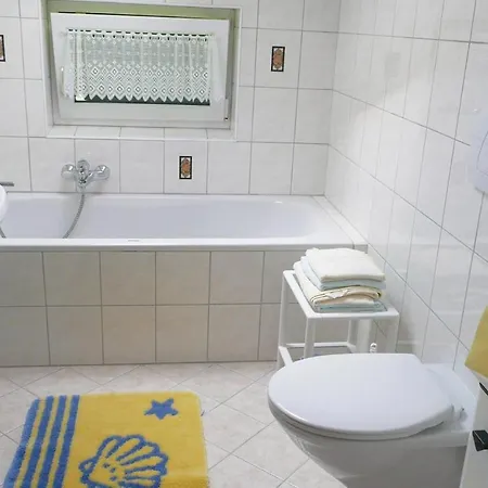 Two-bedroom In St. Martin A.t. Appartement Sankt Martin am Tennengebirge